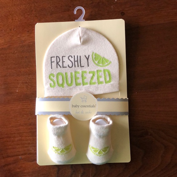 Baby Essentials Other - 🌟3 for $10🌟 Freshly Squeezed Hat & Socks